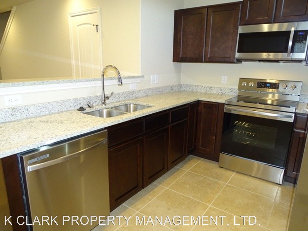 6402 Marcel Way #101 - Photo 28