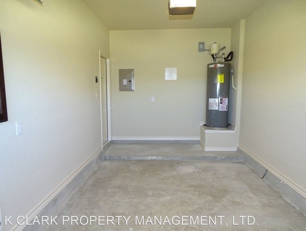 6402 Marcel Way #101 - Photo 11