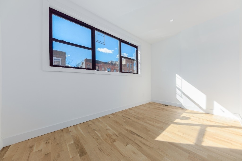 51 Rockaway Ave - Photo 1