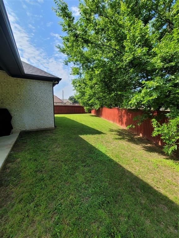 3915 Belle Maison Place - Photo 4