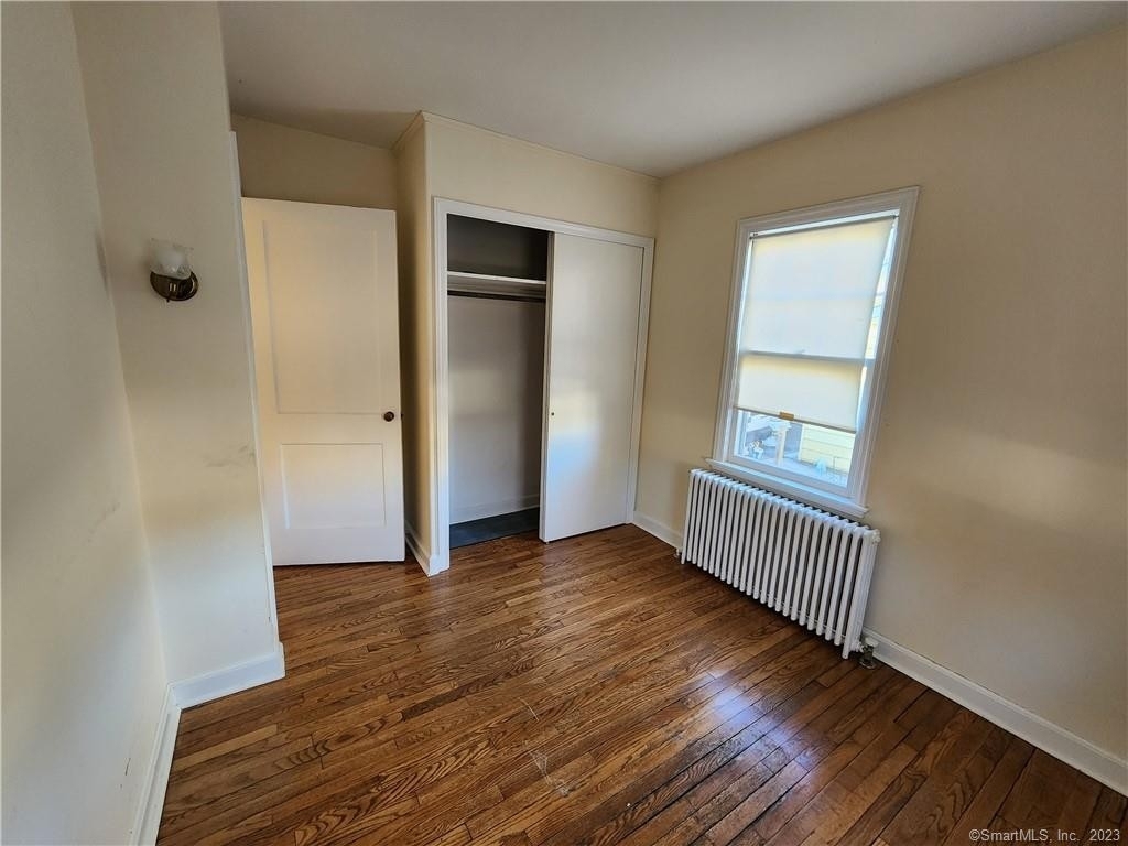 27 Pershing Avenue - Photo 4