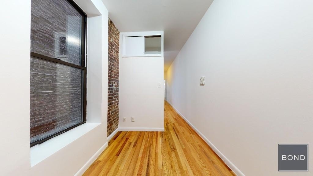 220 East 85 Street - Photo 7