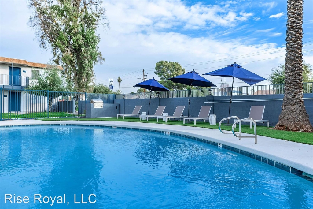 5902 W Royal Palm Rd - Photo 9