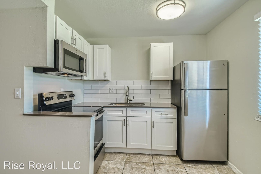 5902 W Royal Palm Rd - Photo 19