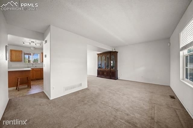 6398 R Zermatt Drive - Photo 6