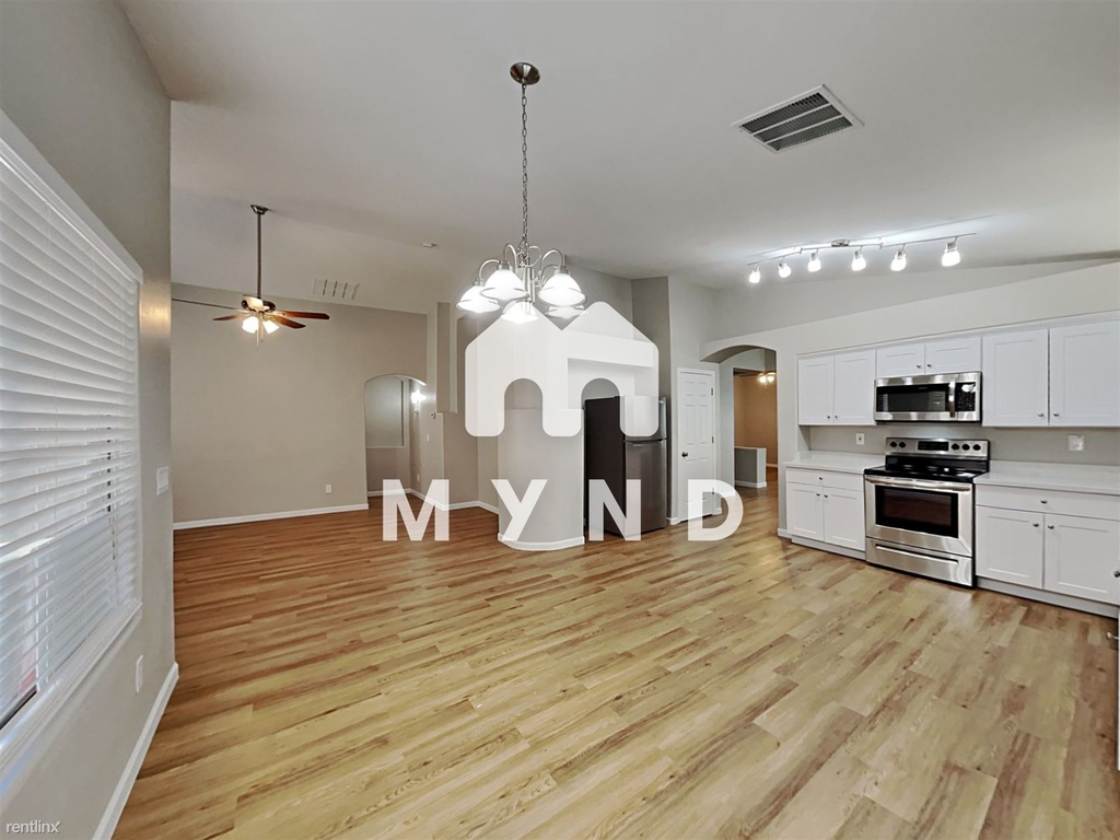 25550 W Whyman St - Photo 17