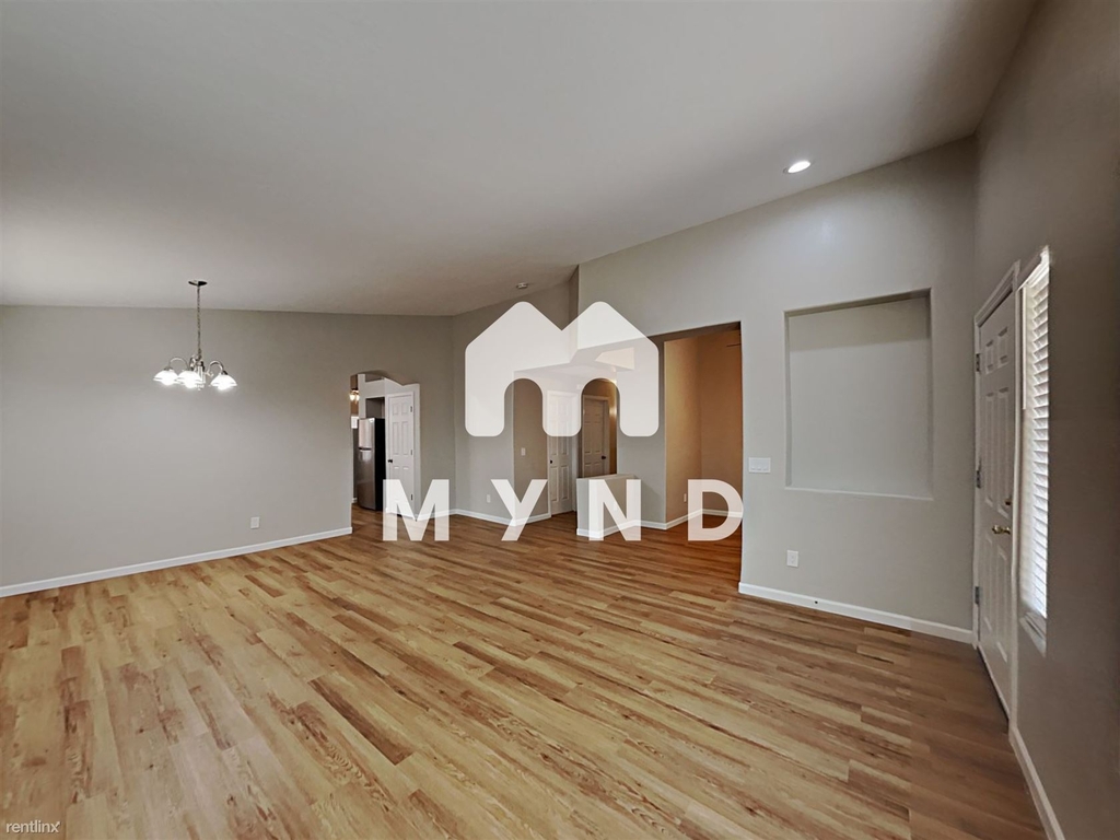 25550 W Whyman St - Photo 6