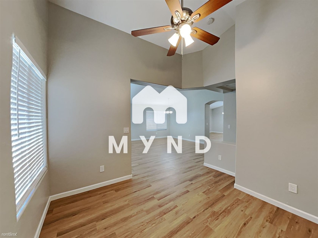 25550 W Whyman St - Photo 38