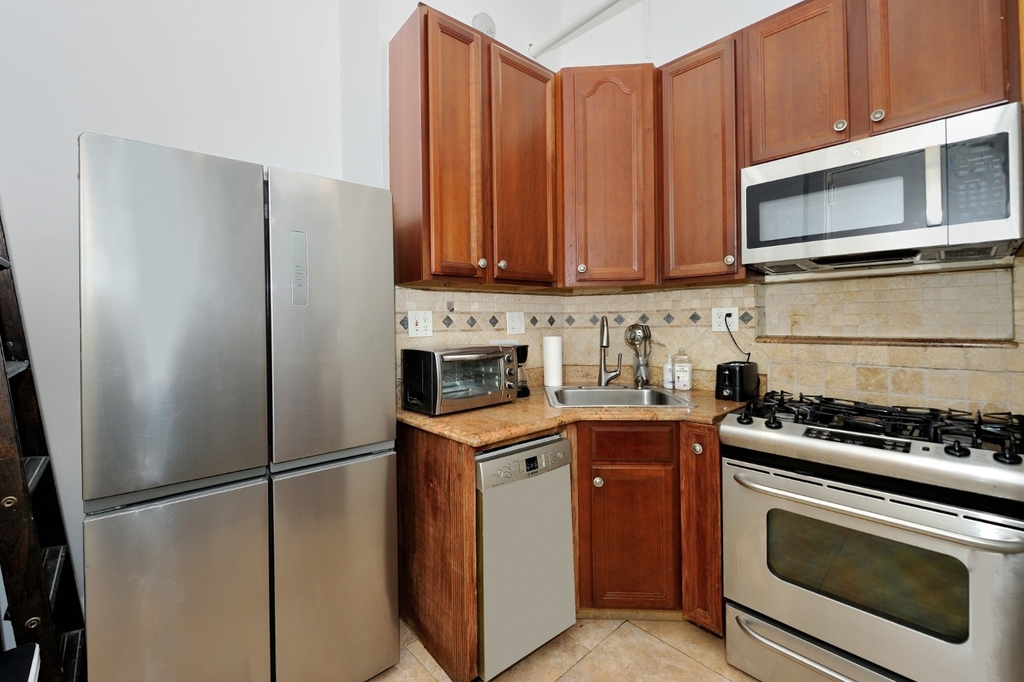 7 West 81st Street - Photo 10