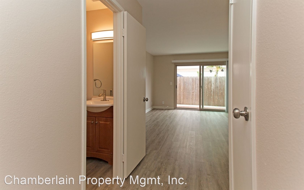 1031 Palm Ave. - Photo 11