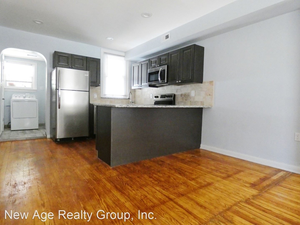 4513 Saint Davids Street - Photo 2