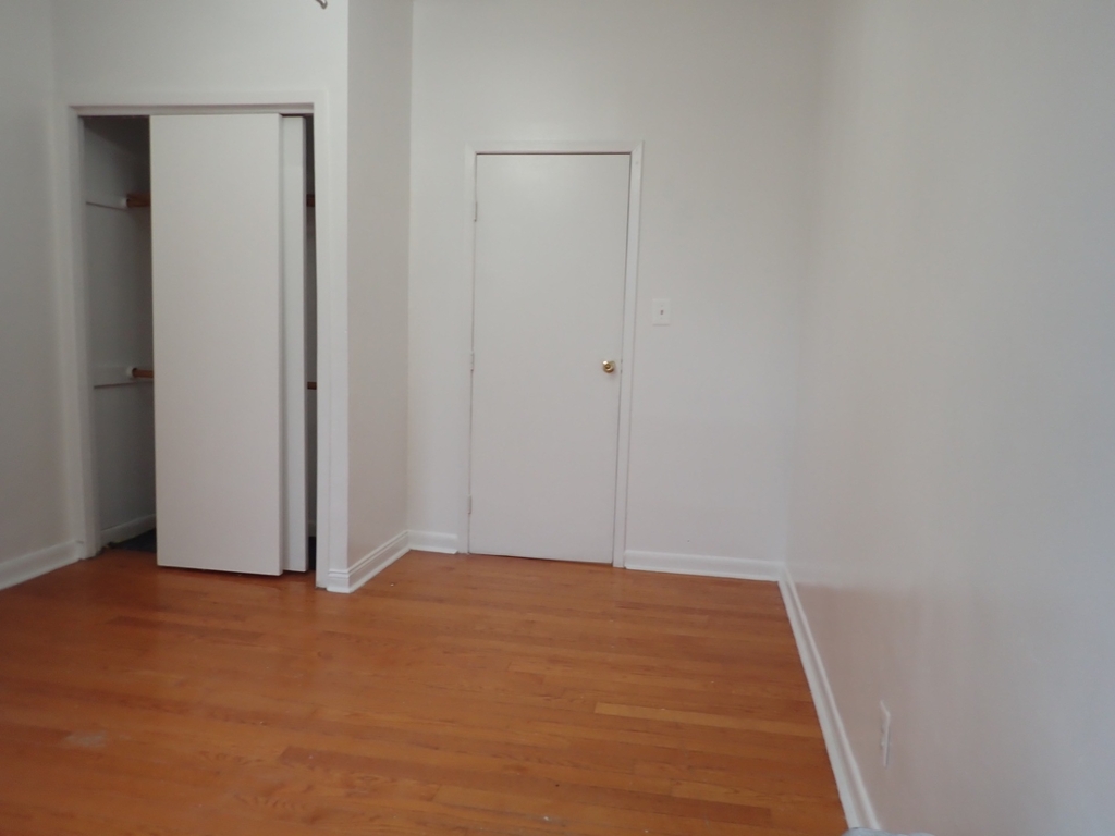 489 Montgomery Street - Photo 1