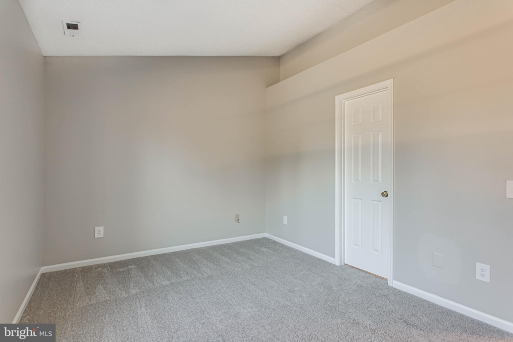 6510 Morning Glen Court - Photo 15