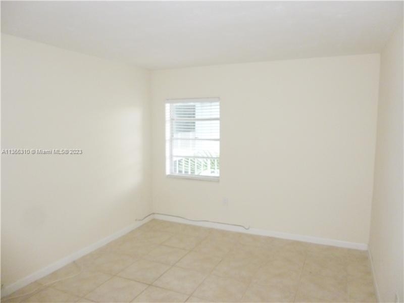 9621 Sw 77 Av - Photo 9