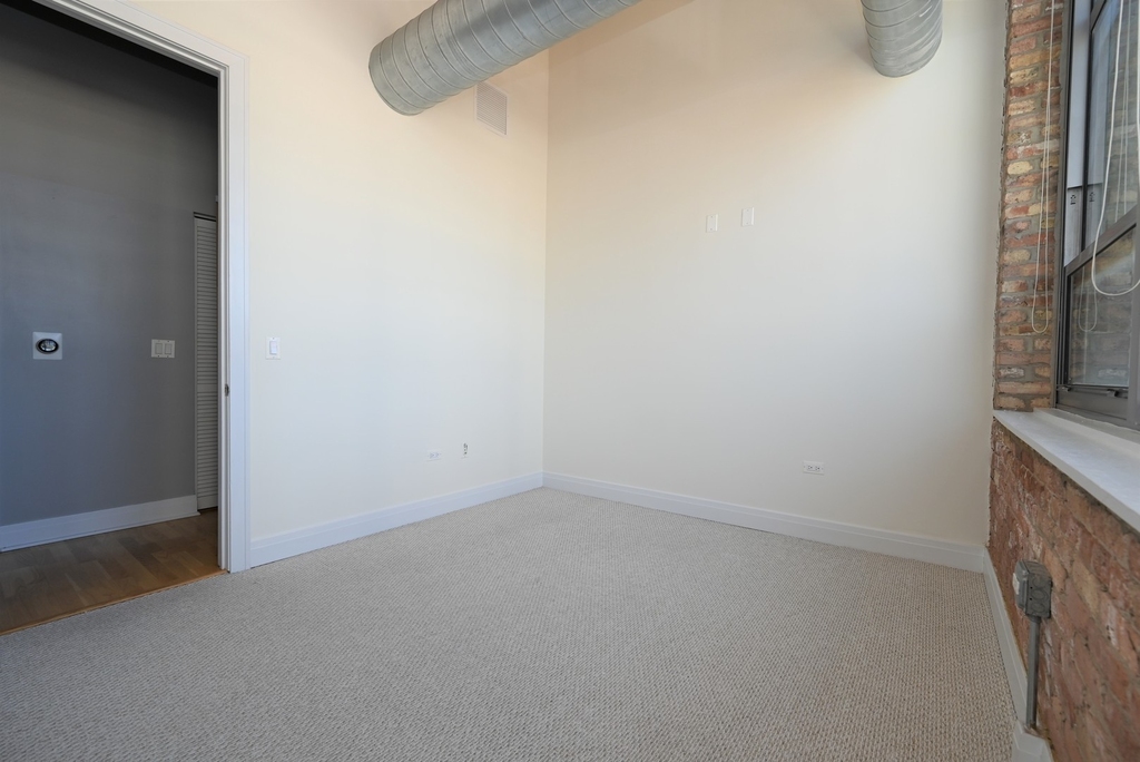 770 W Gladys Avenue - Photo 18