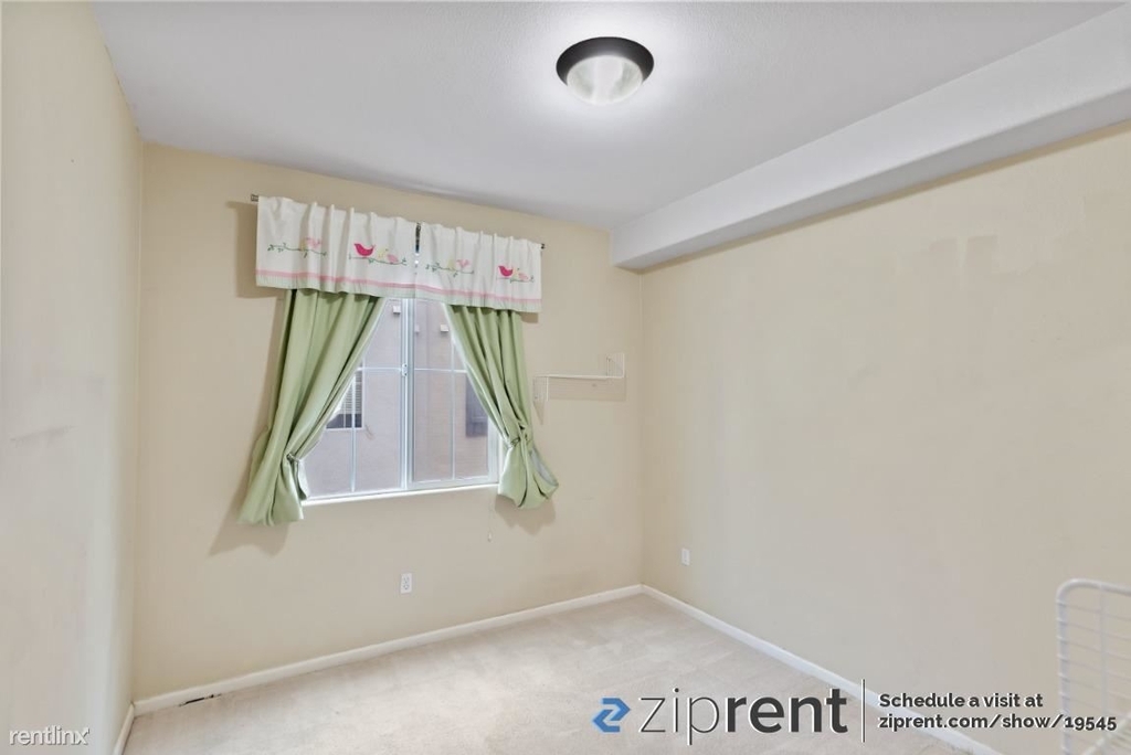 125 Curtis Ave - Photo 12
