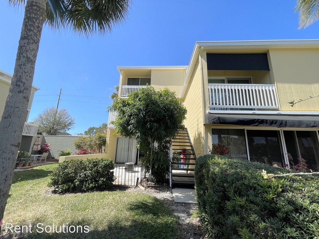 2424 Tampa Bay Blvd Apt B201 - Photo 18