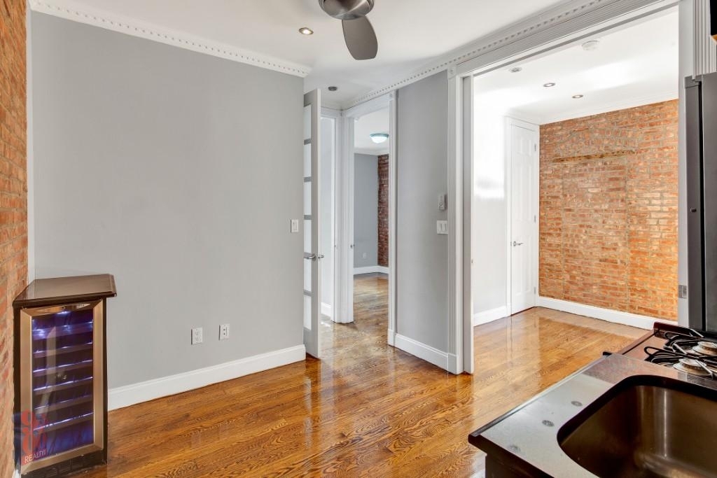 314 East 106th Street - Photo 1