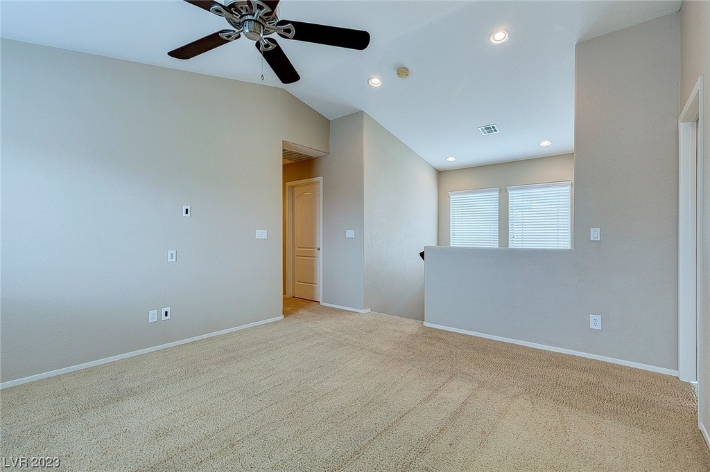 3848 Van Ness Avenue - Photo 26