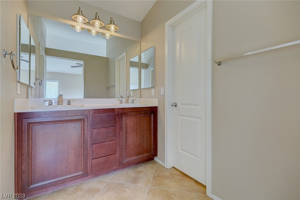 3848 Van Ness Avenue - Photo 23