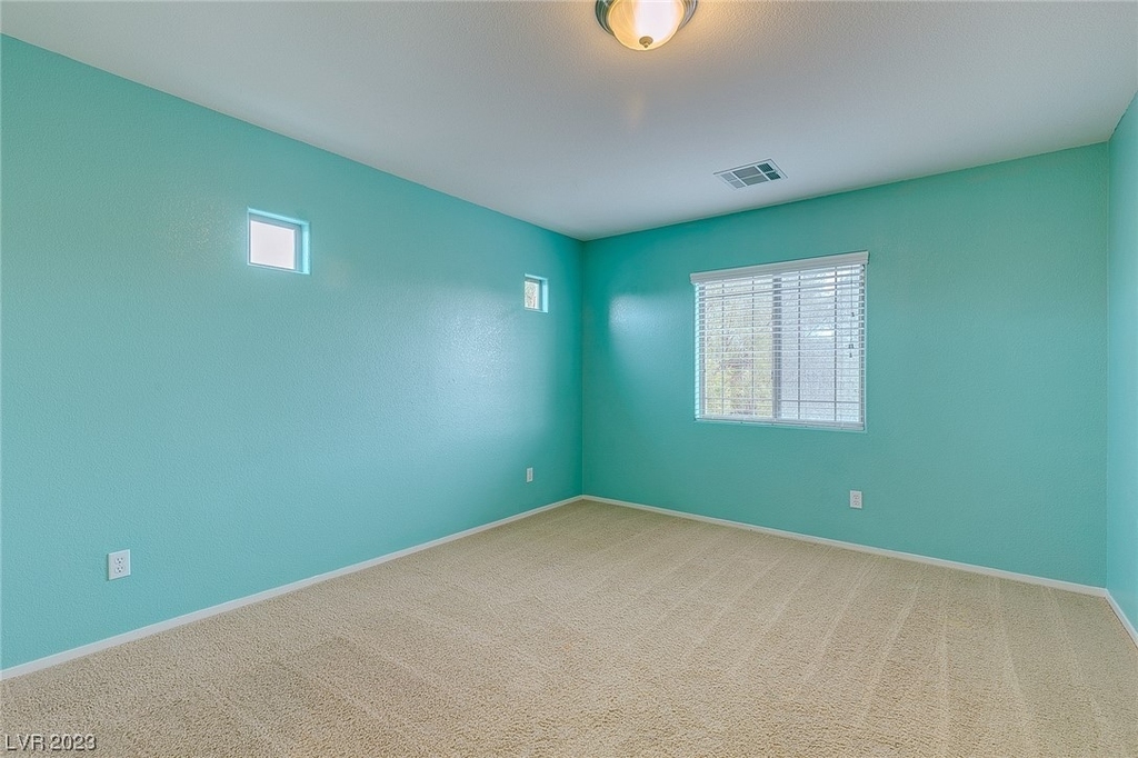 3848 Van Ness Avenue - Photo 32