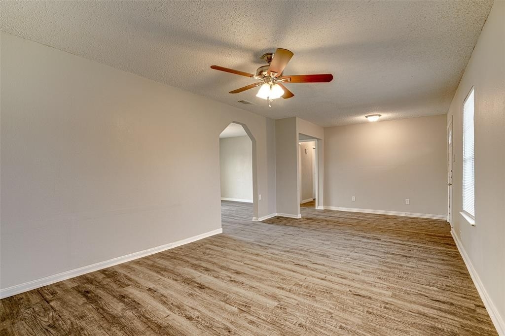 5121 Clubview Drive - Photo 8