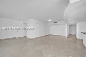 1800 N Bayshore Dr Apt 3301 - Photo 8