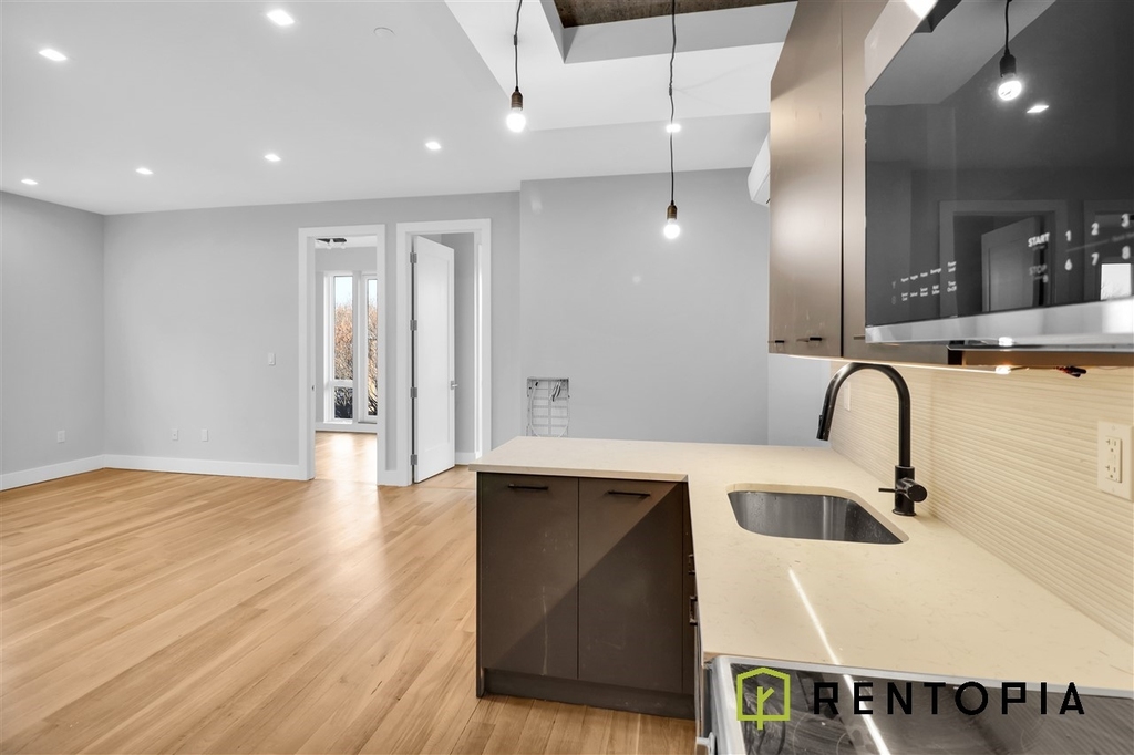 175 Palmetto Street - Photo 0