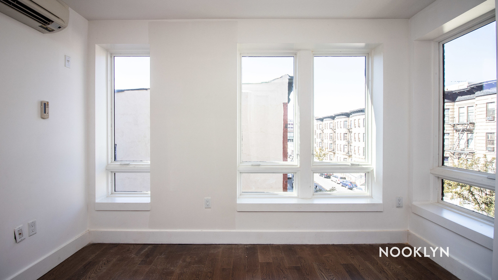 1054 Bushwick Avenue - Photo 8