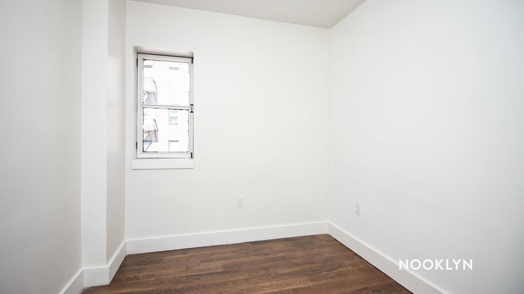 1054 Bushwick Avenue - Photo 9