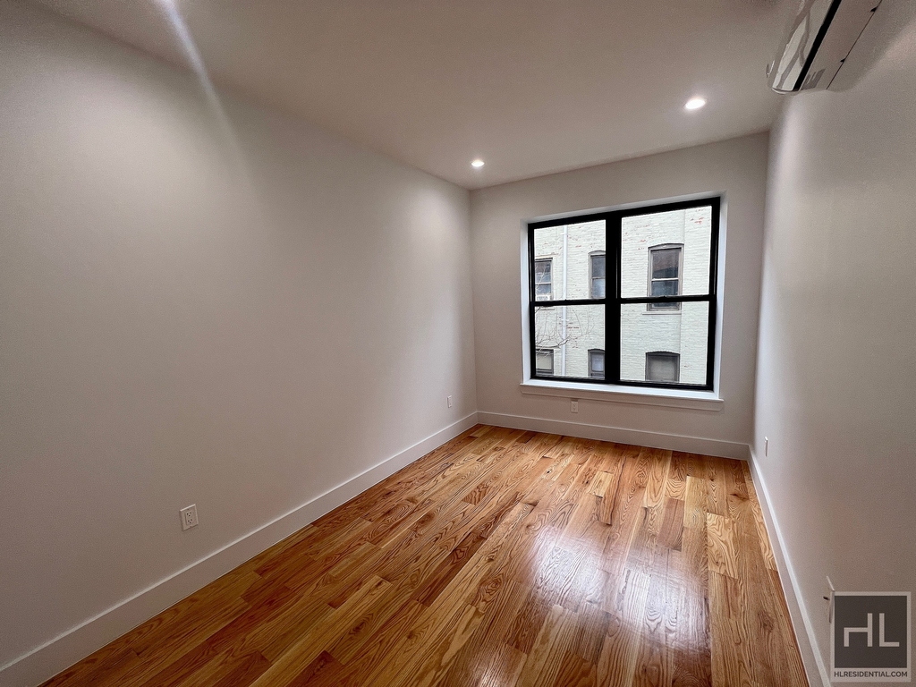 1250 Flatbush Avenue - Photo 10