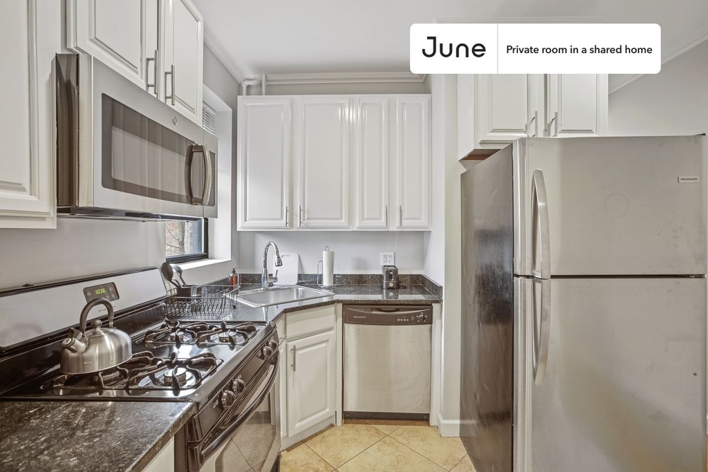 542 West 147th Street - Photo 10