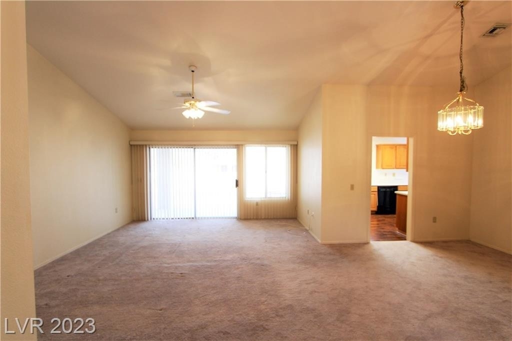 2600 Desert Glen Drive - Photo 3