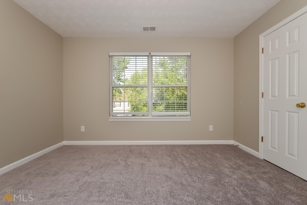 482 Sawtooth Lane - Photo 12