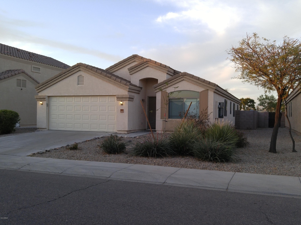 10634 W Papago Street - Photo 1