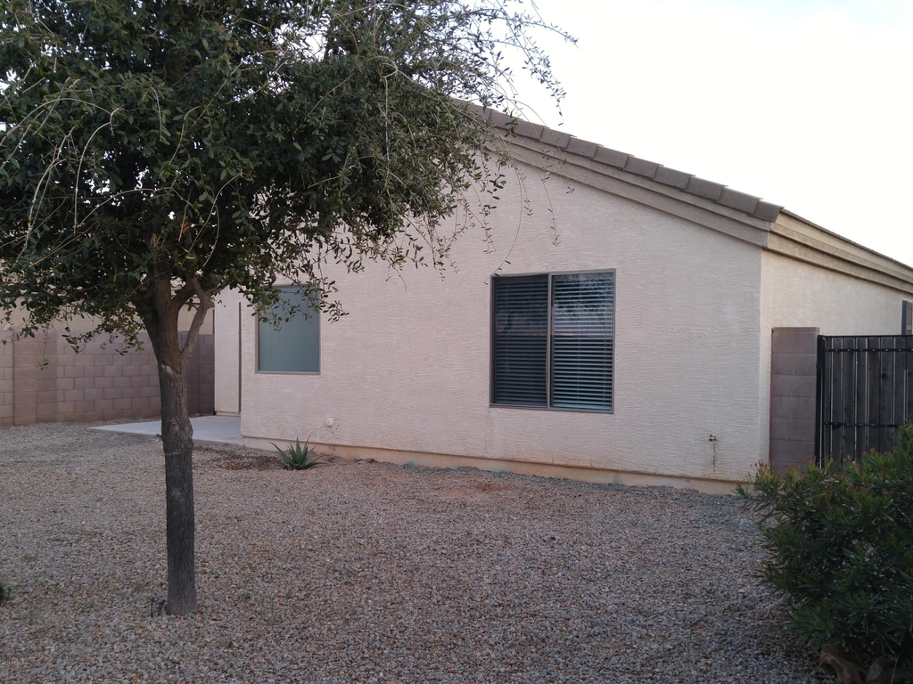 10634 W Papago Street - Photo 4