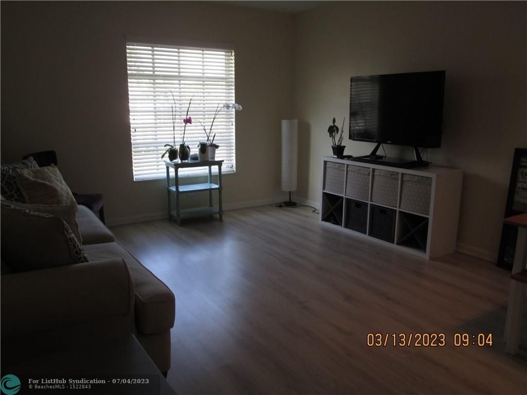 6750 Ne 21st Rd - Photo 1