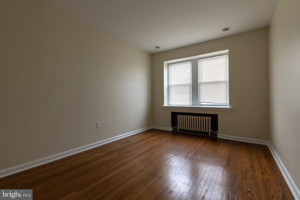 6501 Haverford Avenue - Photo 1