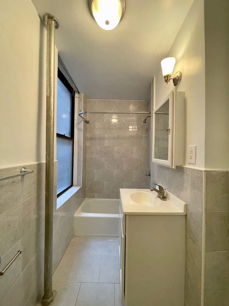 515 West 111th Street - Photo 8