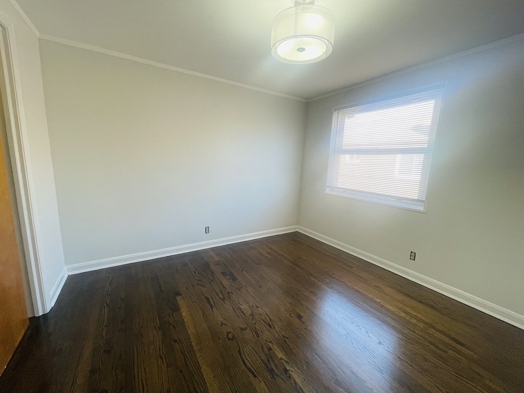 1411 N Harlem Avenue - Photo 5