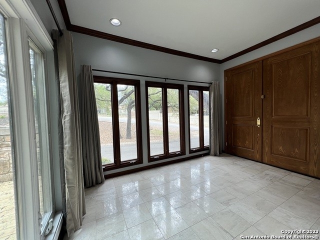 8000 Donore Pl - Photo 2