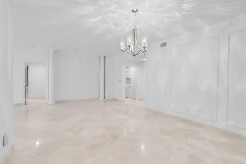 500 Se Mizner Boulevard - Photo 1