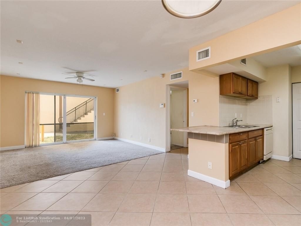 2920 Nw 55th Ave - Photo 12