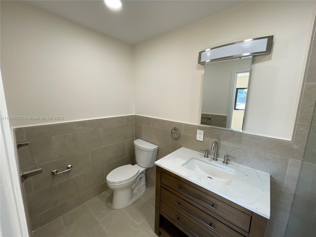 412 W 12th Pl - Photo 26