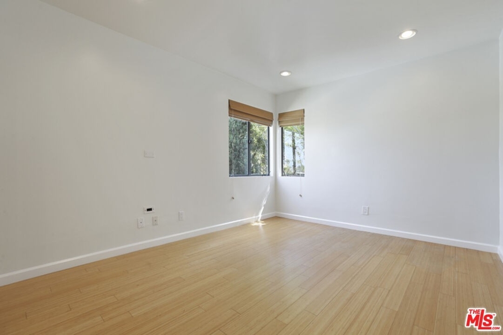 625 Mildred Ave - Photo 12