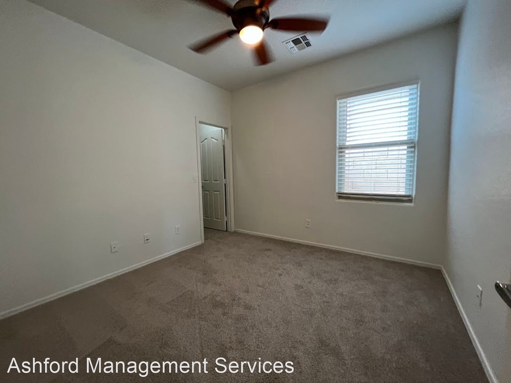 15923 N 73rd Ln - Photo 21