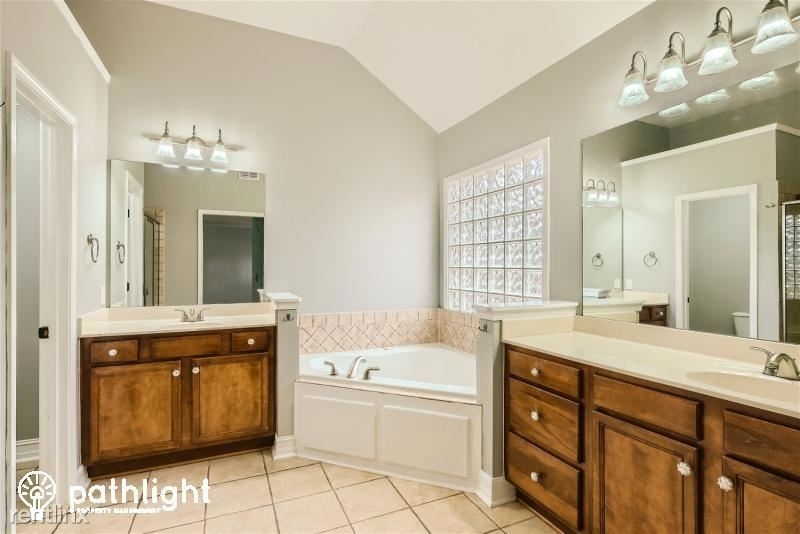 7258 Village Creek Trace Unit - Photo 13