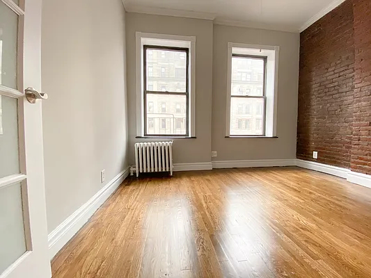 213 East 23rd Street - Photo 1