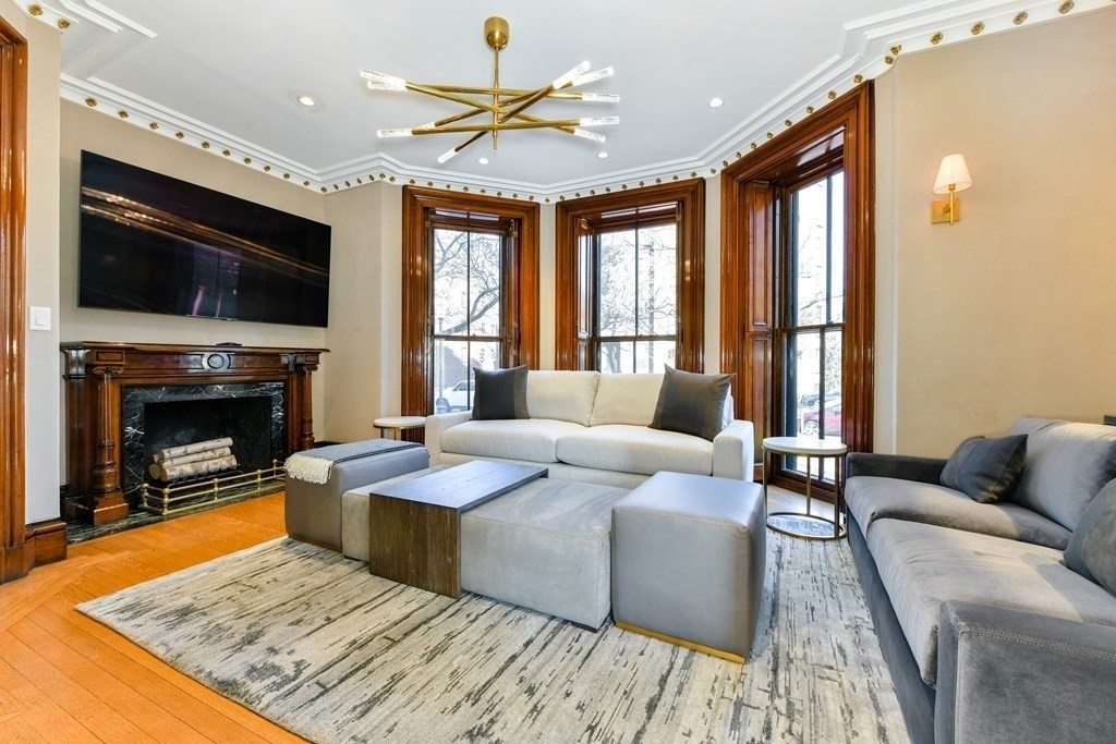 163 Marlborough Street - Photo 3