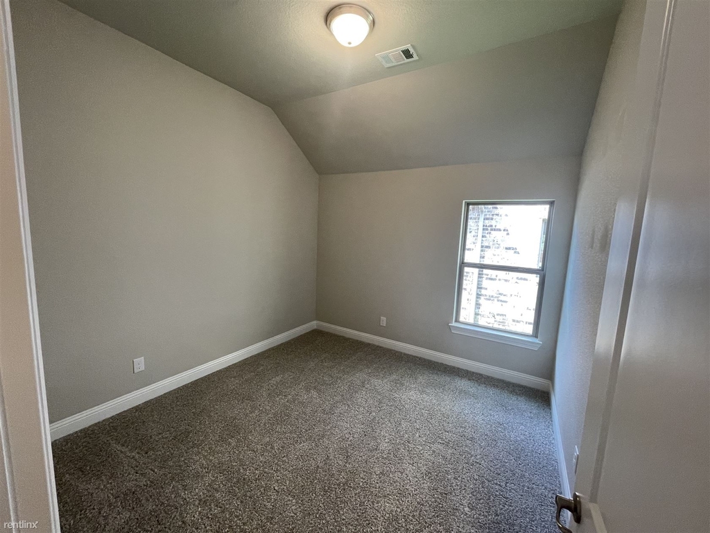 11559 Berry Creek Ct - Photo 8